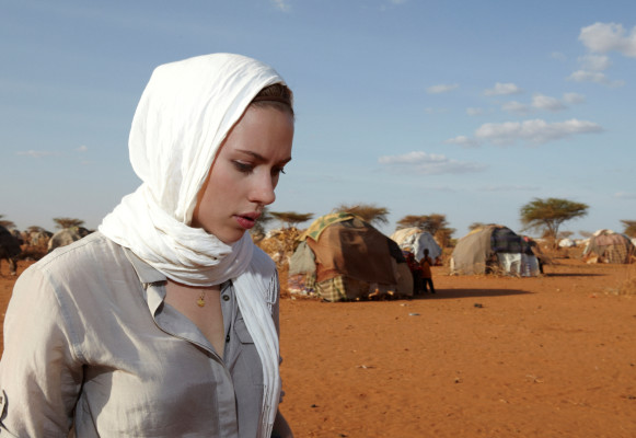 photo 21 in Scarlett Johansson gallery [id424777] 2011-10-03 00:00:00