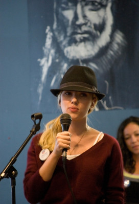 photo 7 in Scarlett Johansson gallery [id287751] 2010-08-20 00:00:00