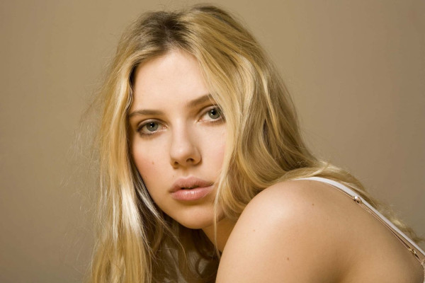 Scarlett Johansson – AOL Sessions May 2008 Portraits