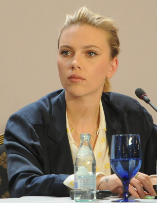 photo 13 in Scarlett Johansson gallery [id499985] 2012-04-20 00:00:00
