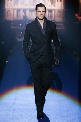 Sean O&#039;Pry - Joseph Abboud Fall/Winter 2017 Fashion Show in New York