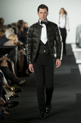 Sean O&#039;Pry - Ralph Lauren Fall/Winter 2017 Fashion Show in New York