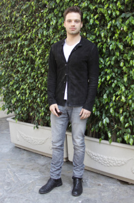 Sebastian Stan pic #769819
