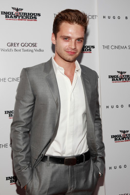 Sebastian Stan pic #771225
