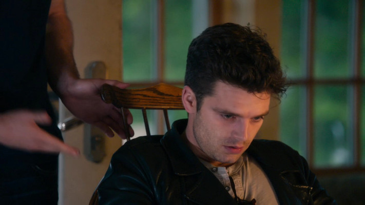 Sebastian Stan pic #815944
