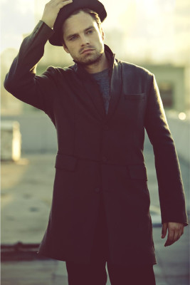 Sebastian Stan pic #776248