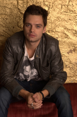 Sebastian Stan pic #748381