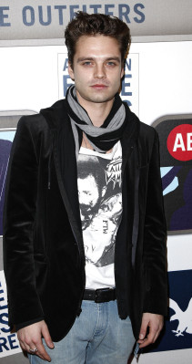 Sebastian Stan pic #784769