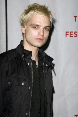 Sebastian Stan pic #789701