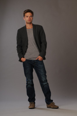 Sebastian Stan pic #870602