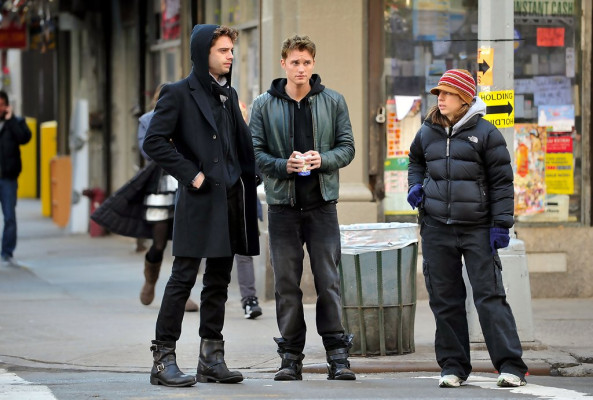 Sebastian Stan pic #776246