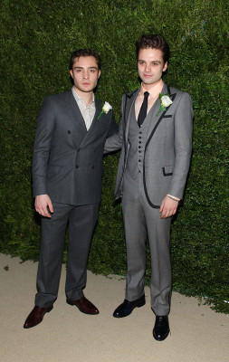 Sebastian Stan pic #803716