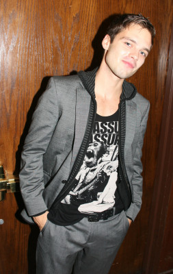 Sebastian Stan pic #790751