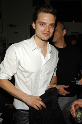Sebastian Stan pic #743134