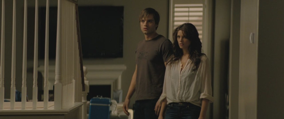 Sebastian Stan pic #889225