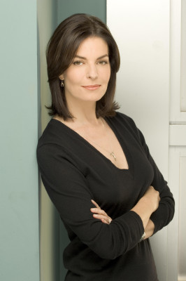 photo 8 in Sela Ward gallery [id282171] 2010-08-02 00:00:00