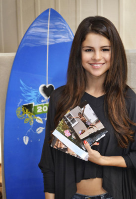 photo 7 in Selena Gomez gallery [id470790] 2012-02-27 00:00:00