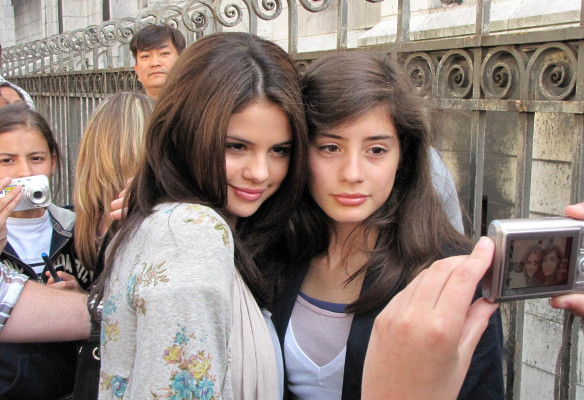 Selena Gomez pic #275264