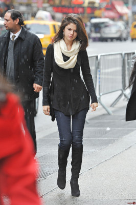 photo 11 in Selena Gomez gallery [id485188] 2012-03-28 00:00:00