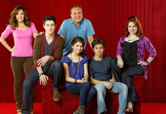 photo 12 in Selena Gomez gallery [id388378] 2011-04-25 00:00:00