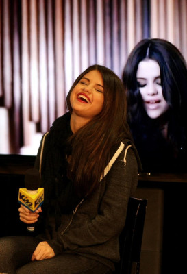 photo 7 in Selena Gomez gallery [id407199] 2011-07-12 00:00:00