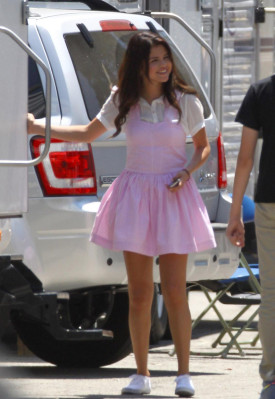 photo 17 in Selena Gomez gallery [id546991] 2012-08-12 00:00:00