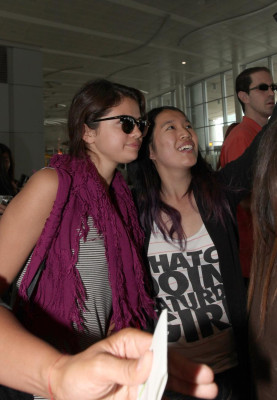 photo 23 in Selena Gomez gallery [id556791] 2012-09-10 00:00:00