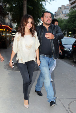 photo 3 in Selena gallery [id555776] 2012-09-04 00:00:00