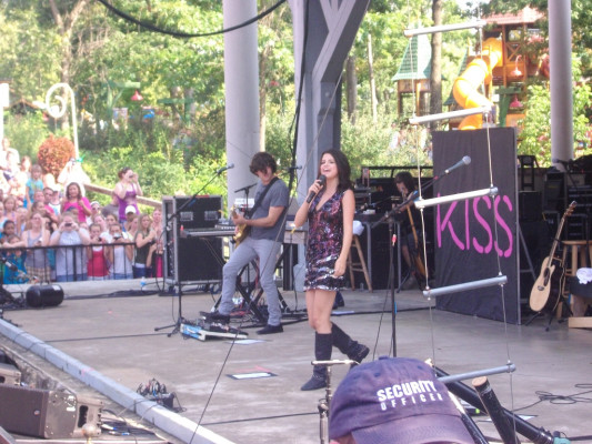Selena Gomez pic #289451