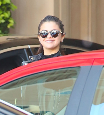 photo 25 in Selena Gomez gallery [id796343] 2015-03-10 00:00:00