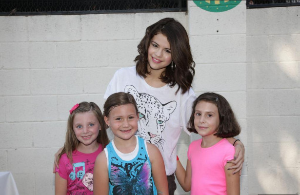 photo 16 in Selena gallery [id367011] 2011-03-03 00:00:00