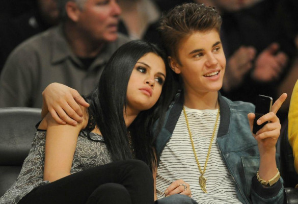 photo 29 in Selena Gomez gallery [id500940] 2012-04-23 00:00:00