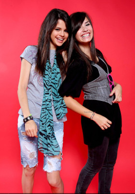 photo 9 in Selena Gomez gallery [id446473] 2011-12-16 00:00:00