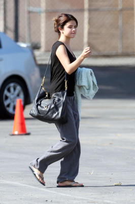 photo 22 in Selena Gomez gallery [id544480] 2012-08-04 00:00:00