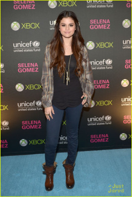 photo 9 in Selena Gomez gallery [id600889] 2013-01-27 00:00:00