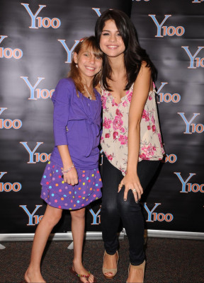 photo 10 in Selena gallery [id403769] 2011-06-24 00:00:00