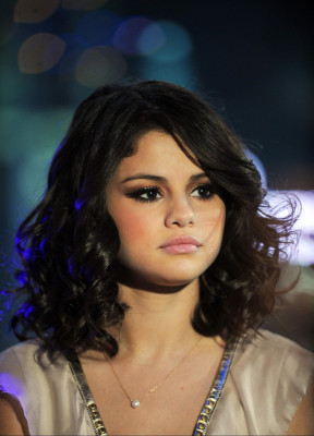 photo 26 in Selena Gomez gallery [id451640] 2012-01-16 00:00:00