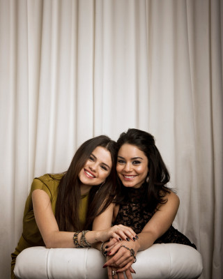 Selena Gomez pic #612008