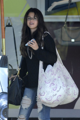photo 7 in Selena Gomez gallery [id552788] 2012-08-26 00:00:00