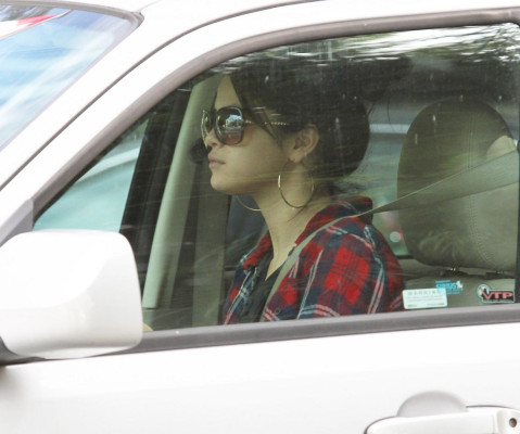 photo 25 in Selena Gomez gallery [id586213] 2012-11-26 00:00:00