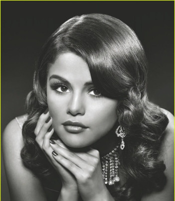 photo 28 in Selena Gomez gallery [id402431] 2011-06-16 00:00:00