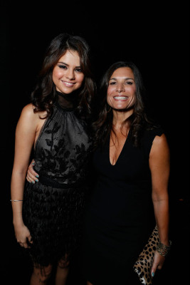 photo 19 in Selena Gomez gallery [id558070] 2012-09-11 00:00:00