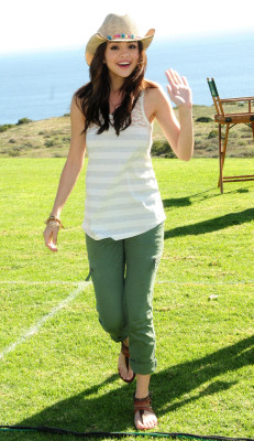 photo 7 in Selena gallery [id315859] 2010-11-19 00:00:00