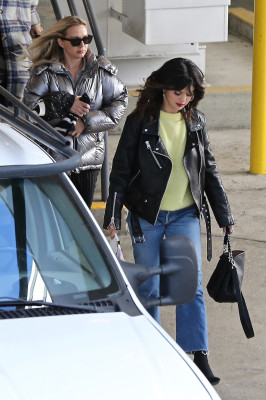 Selena Gomez - &#039;Rare Beauty&#039; Office in Los Angeles 02/04/2020