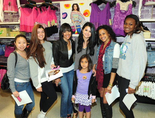 photo 26 in Selena gallery [id504199] 2012-04-30 00:00:00
