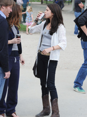 Selena Gomez pic #275435