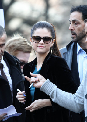 photo 23 in Selena Gomez gallery [id608689] 2013-02-24 00:00:00