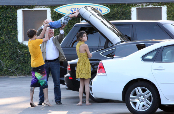 photo 3 in Selena Gomez gallery [id467762] 2012-02-20 00:00:00