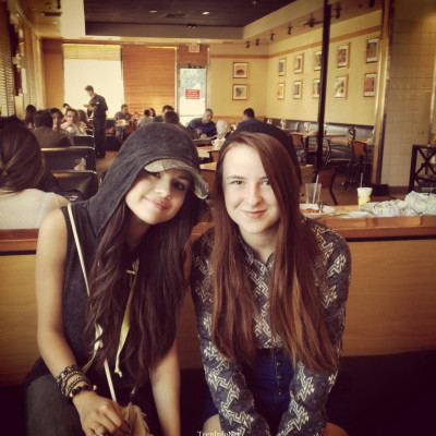 Selena Gomez pic #610674