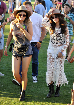 photo 29 in Selena Gomez gallery [id720676] 2014-04-16 00:00:00